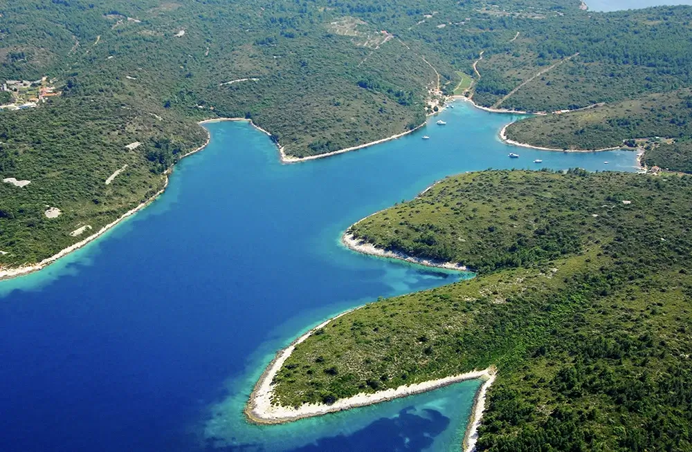 Lovisce Scedro Split Aquatorium Best Anchorages