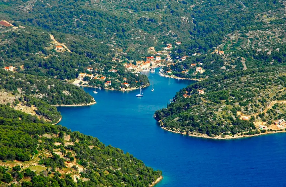 Bobovisca Bay