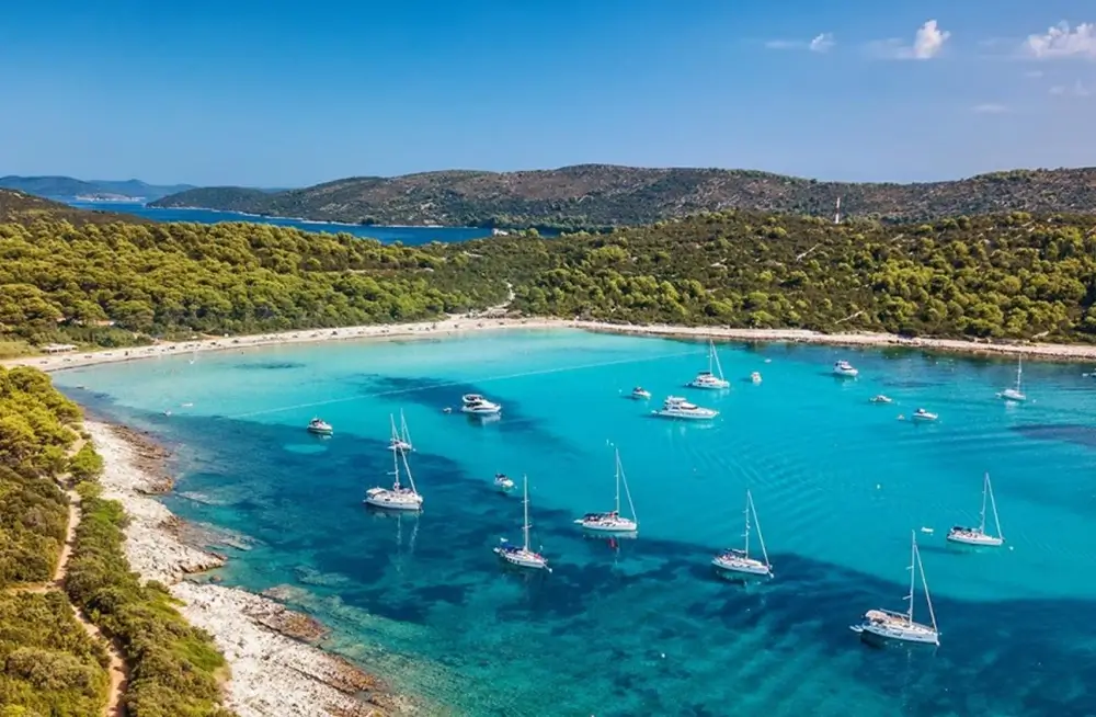 Sakarun Bay