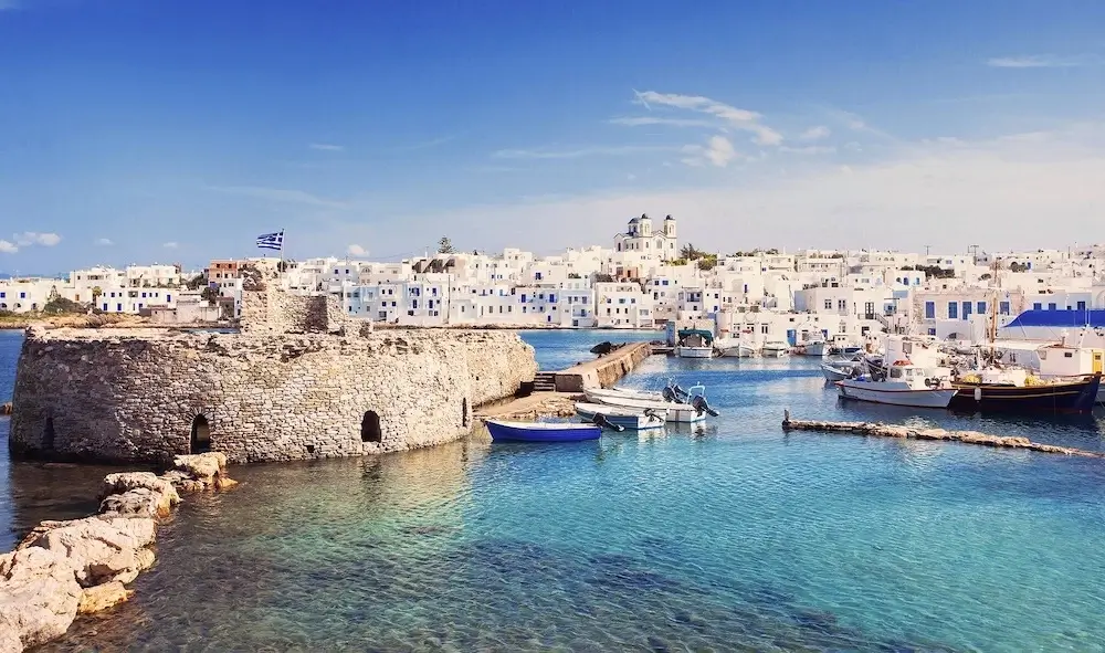 Best Local Restaurants On Cyclades Islands 1