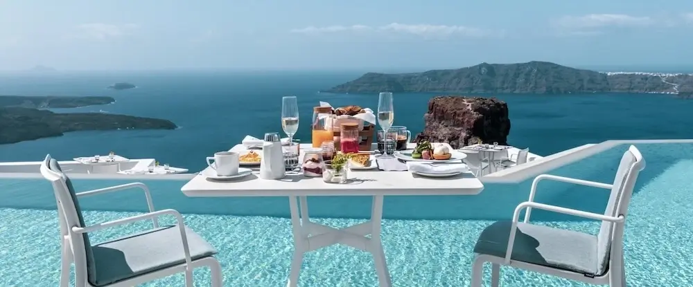 Best Local Restaurants On Cyclades Islands 2