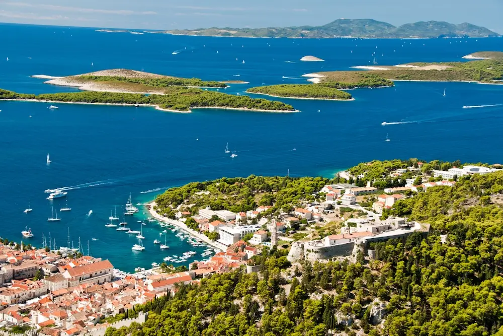 What Are The Top Sailing Routes And Destinations In Croatia And Greece 1